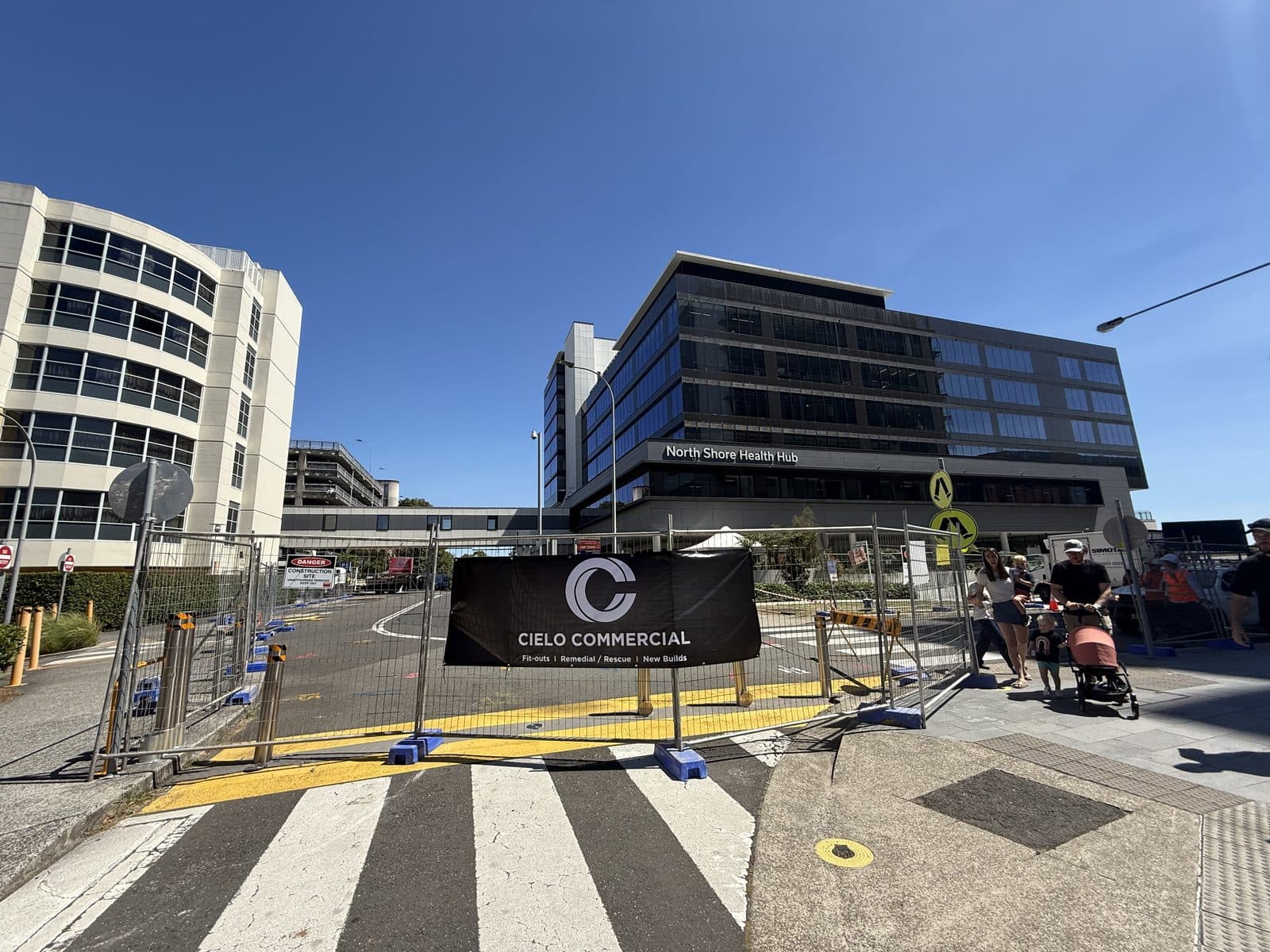 Civil works and site hoarding at Royal North Shore Hospital